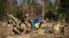 Quá cần lính, Ukraine xem xét kế hoạch mở rộng quân dịch không được lòng dân