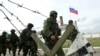 Nga: Tổng thống Ukraina bị lật đổ xin trợ giúp quân sự